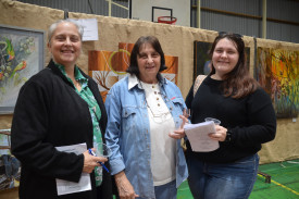 Three generations – Cr Mary Graham (centre) with her daughter Noela and granddaughter Diandra.