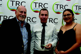 Ross Contarino from NBN Co presented the Technology & Innovation Impact Award to Mackenzie Hydraulics and Engineering.