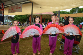 Molihua dancers Cairns Quentin Patersen, Lily Sing, Jasmine Cho and Olive Patersen