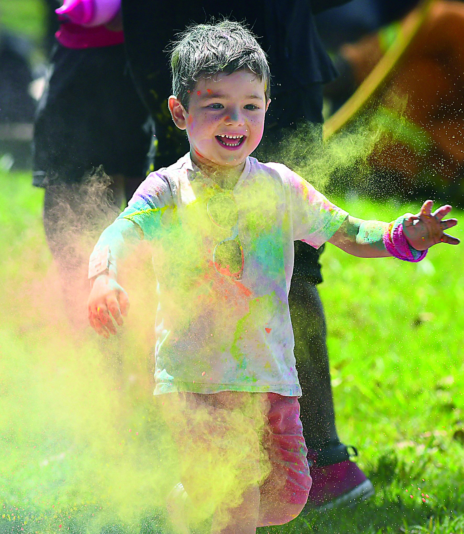 egn_colour-run-4.jpg