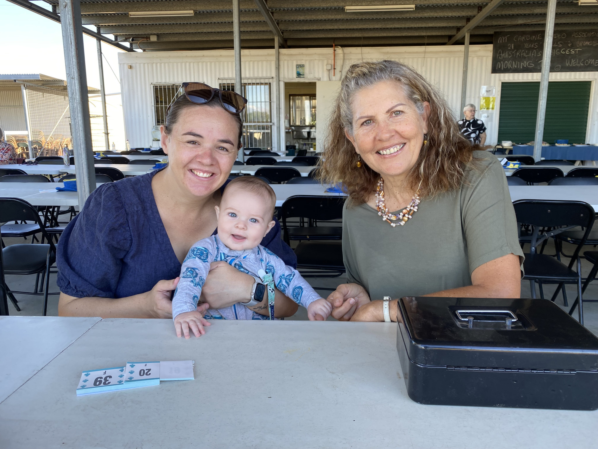 Kristie-Lee (left), baby Lane, and Carolyn.