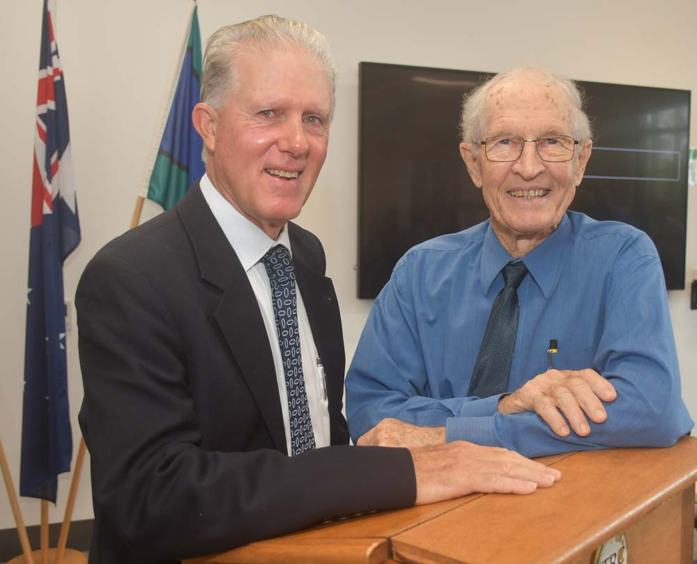 Mayor Rod Marti and former Eacham Shire Mayor Ray Byrnes OAM at the swearing-in ceremony.