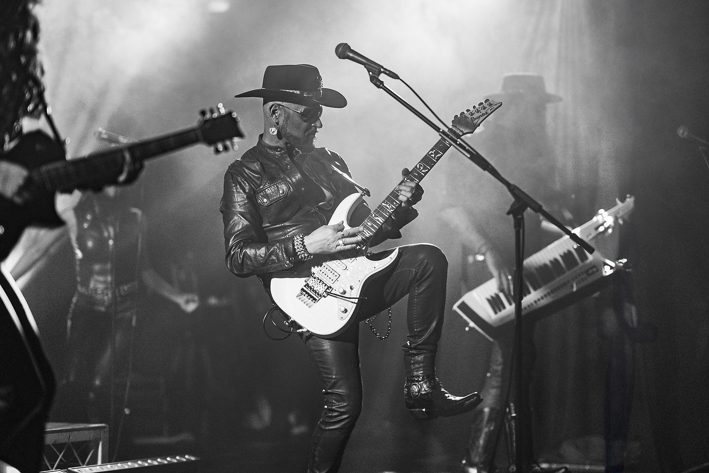 Pseudo Echo frontman Brian Canham performs during a recent live show.