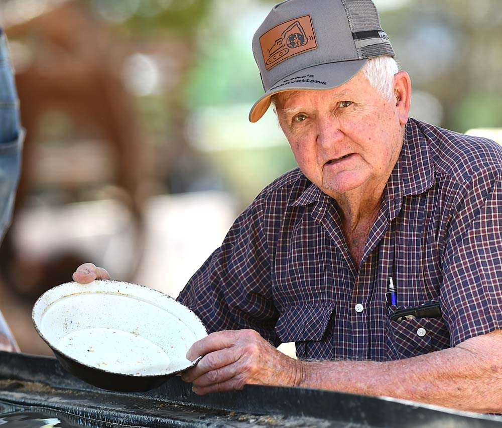 Rob Johnson enjoyed some tin panning.