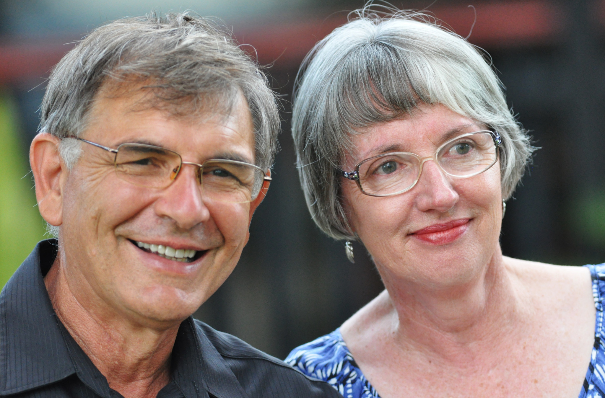 Joe and Wendy Paronella are set to perform at the Carols by Candlelight and Night Markets in Atherton on Saturday.