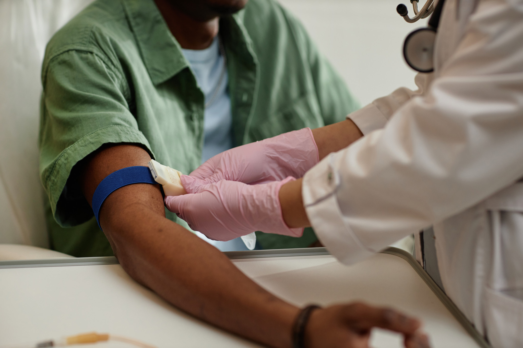Red Cross calls for more blood - feature photo