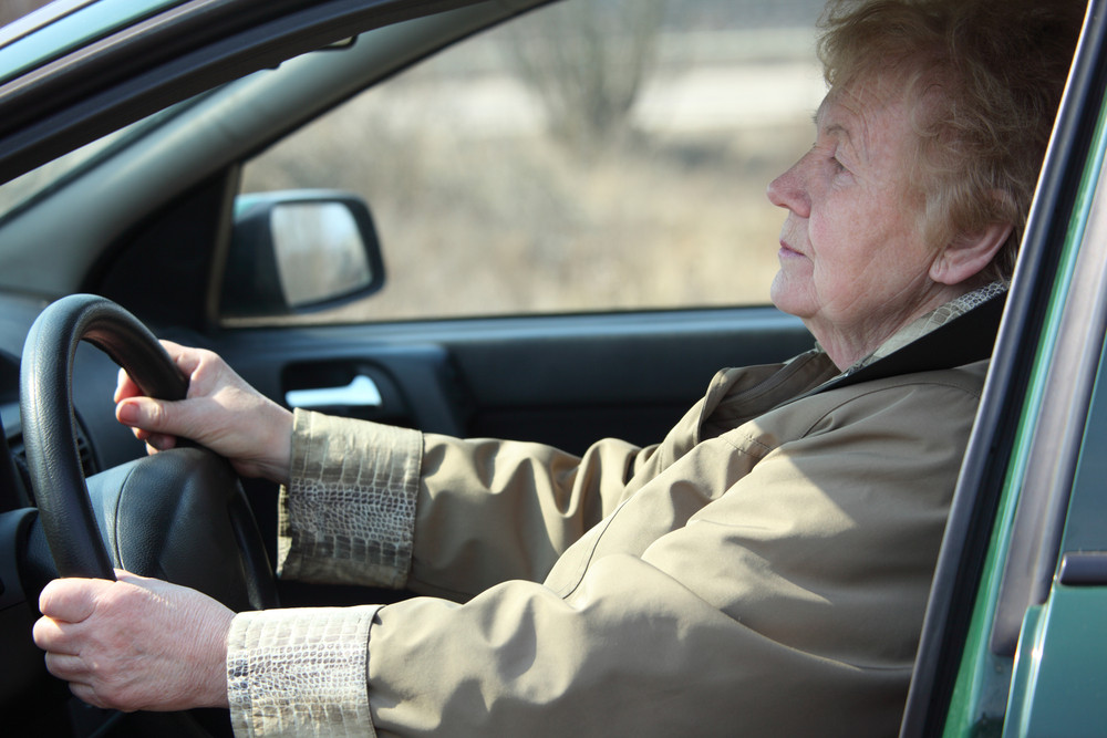 Safe road session for seniors - feature photo