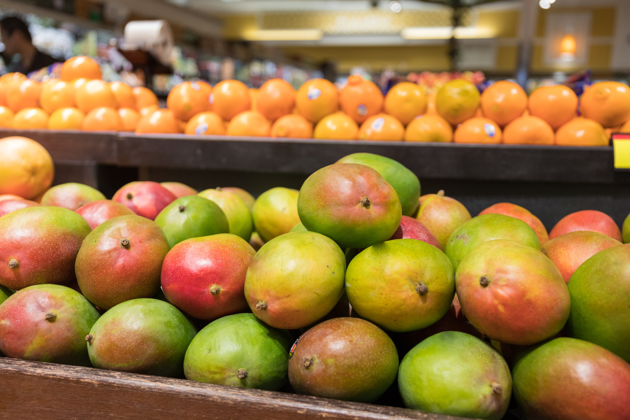 Shorter supply of mangoes expected this summer time - feature photo