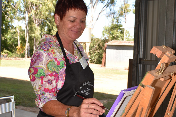 Jenny Mulcahy doing some painting at the Art on the Barron workshop last week