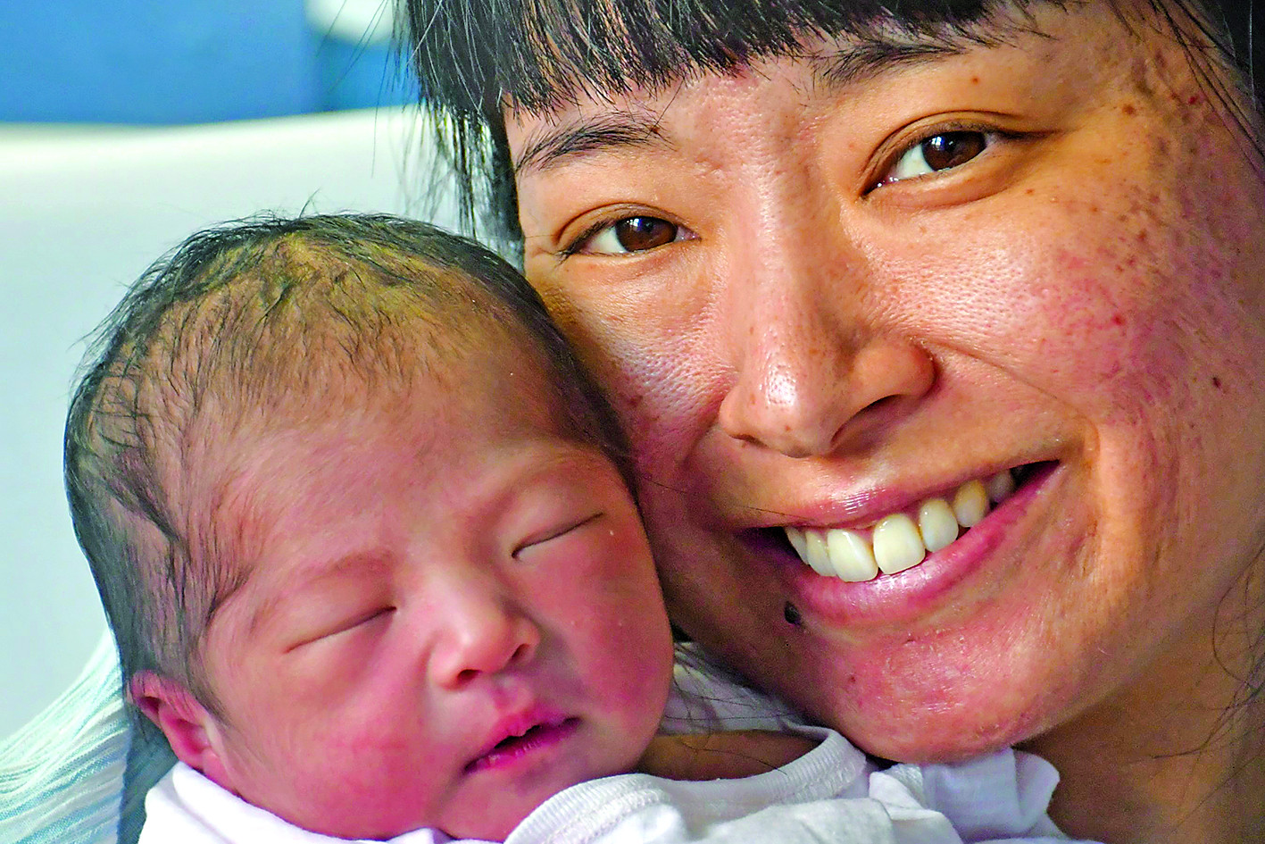 PICTURED: Yumi Mizuno with her first baby daughter Haruka, born on 2 January.