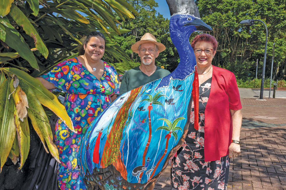 Artist Melanie Hava, Cassowary Trail founder Jurg Jutzi and Mareeba Mayor Angela Toppin unveil the latest addition to the Kuranda Cassowary Trail.