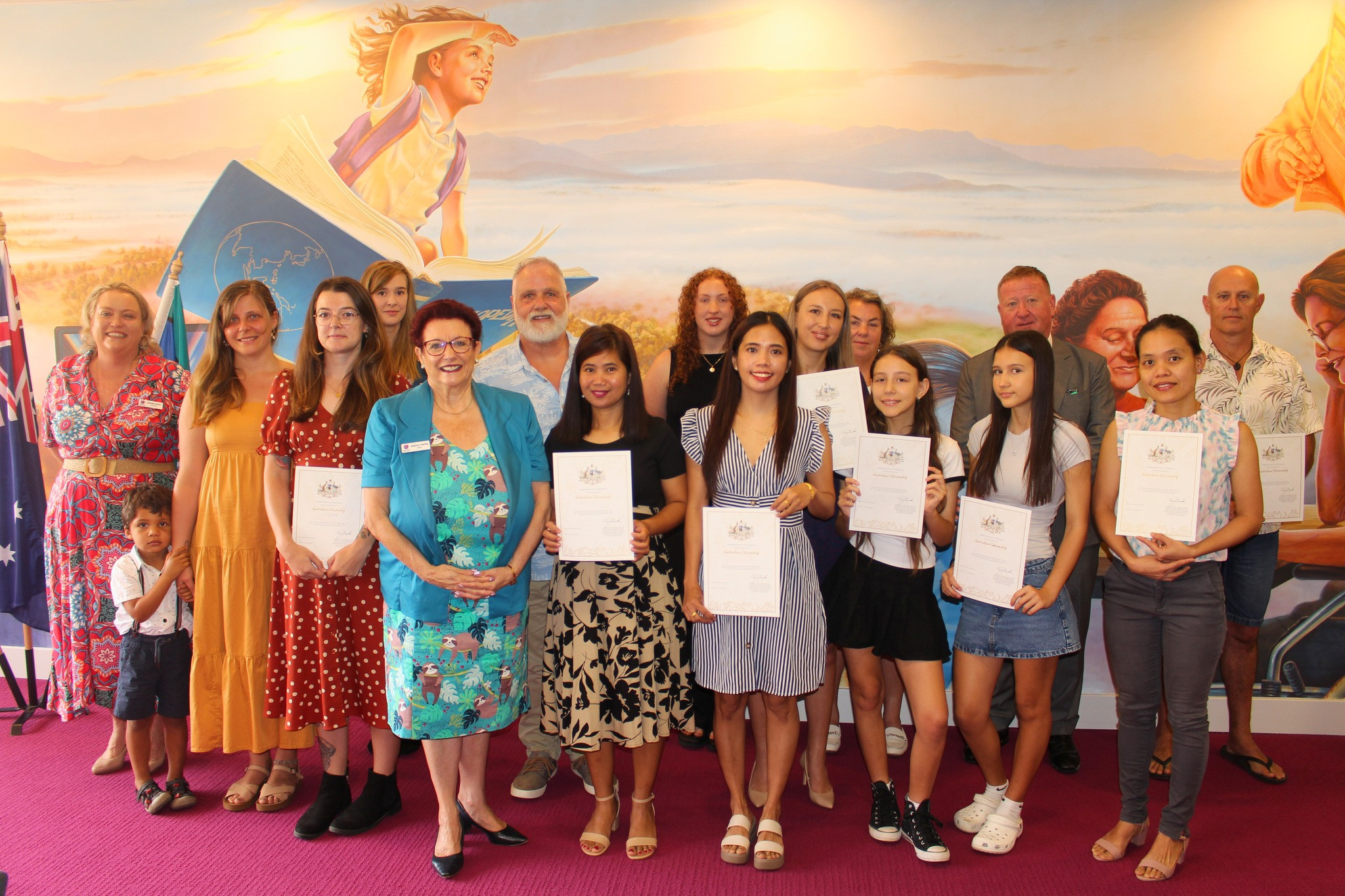 Mareeba Mayor Angela Toppin with 14 new citizens in the shire who were recently sworn in.