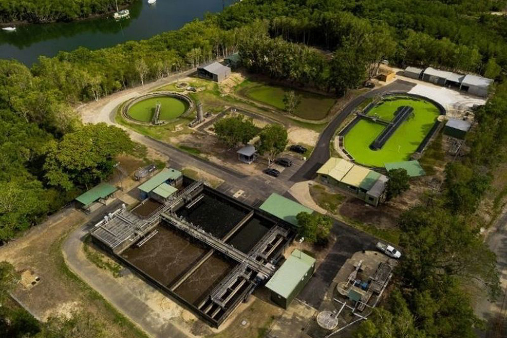The Port Douglas wastewater treatment plant will have its electricity costs slashed and water quality improved thanks to nearly $1 million in funding