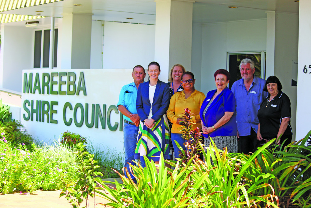 Queensland Minister for Youth Justice Leanne Linard and Member for Cook Cynthia Lui with Mareeba Shire Mayor Angela Toppin and Councillors caught up last week in Mareeba.