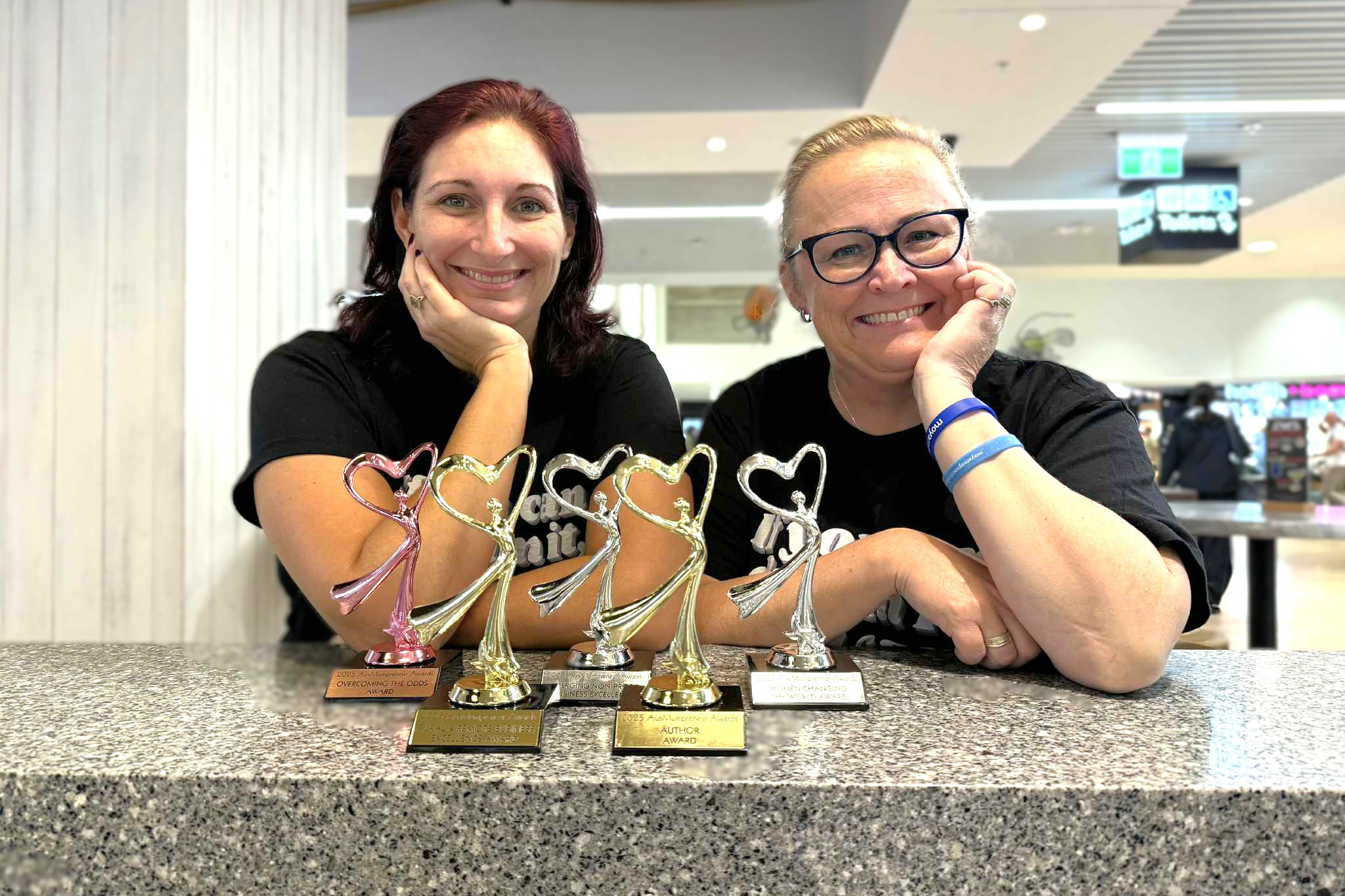 Crystal Leonardi and Nicola Baker have returned from the 2025 national Ausmumpreneur Awards with five individual awards.