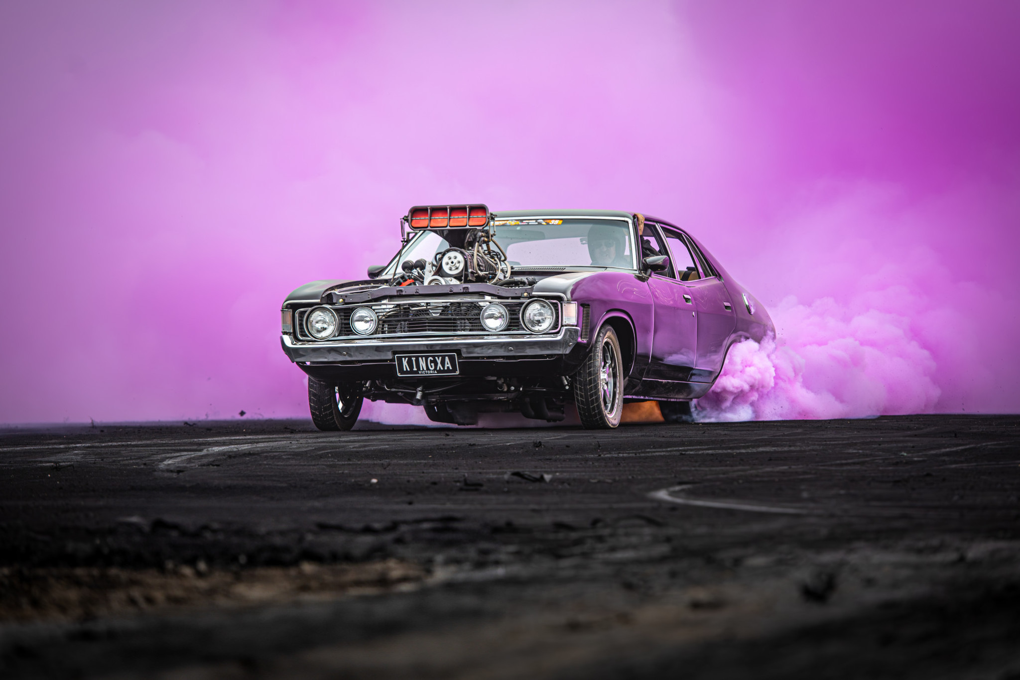 Horsepower party and mechanical mayhem - feature photo