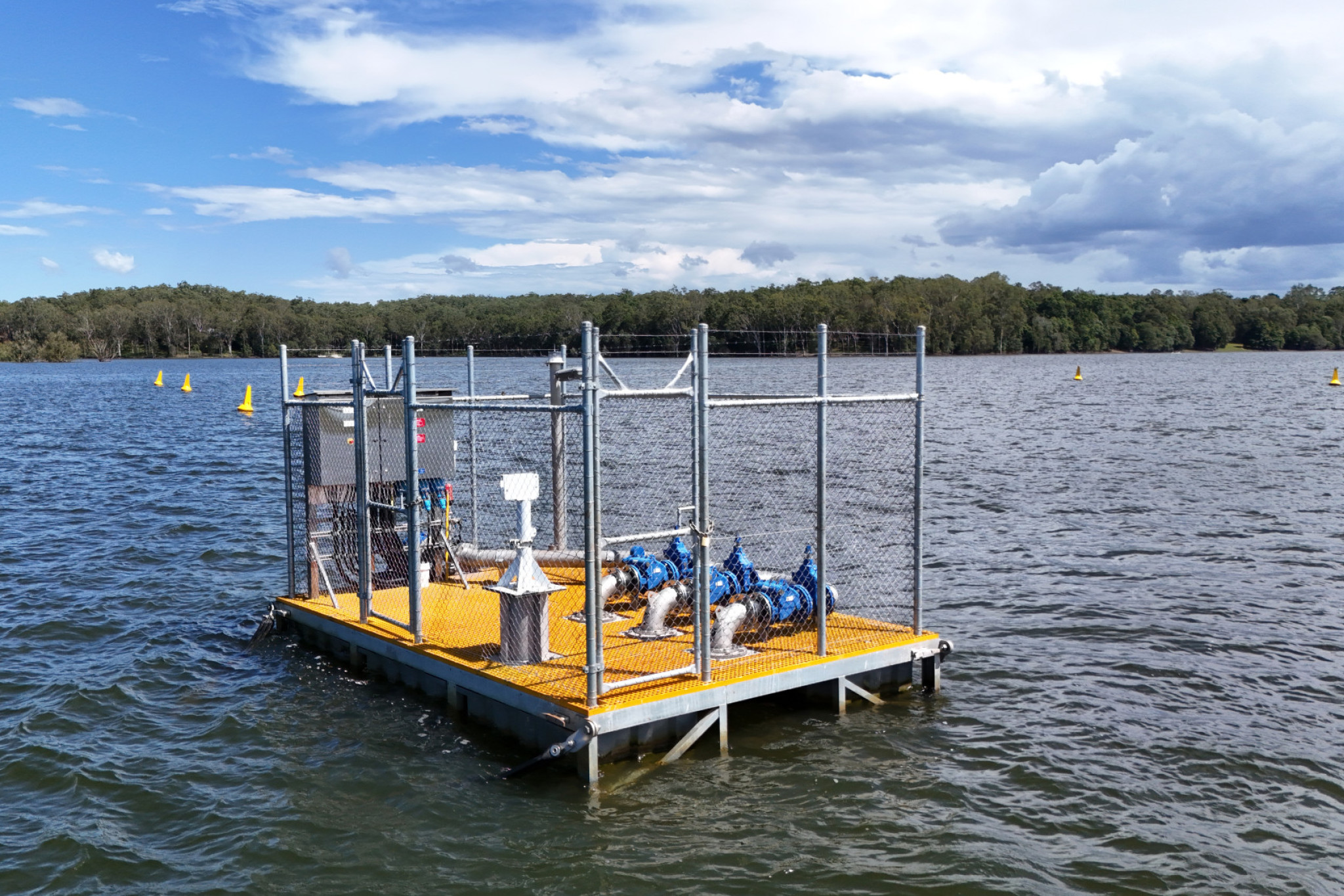 The water intake pontoon on Lake Tinaroo.