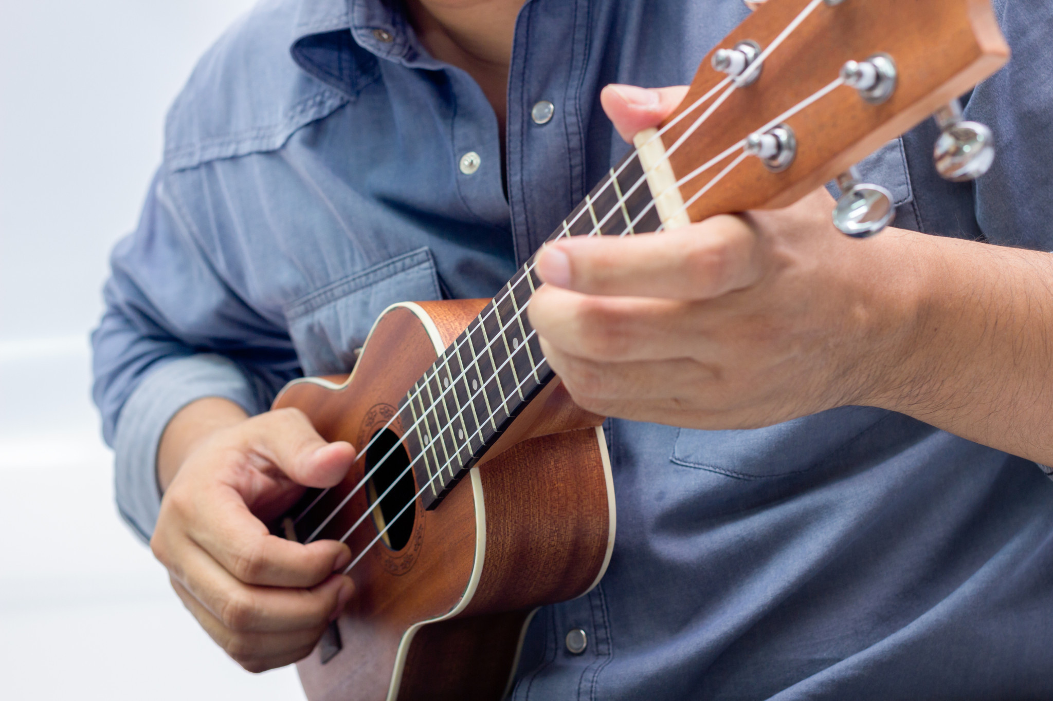 Learn to play the ukulele at a free workshop being held in Atherton.