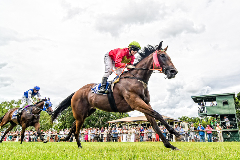 Racegoers are gearing up for Mareeba’s last race meet of the year, the Boxing Day Races. photo: Peter Roy Photography