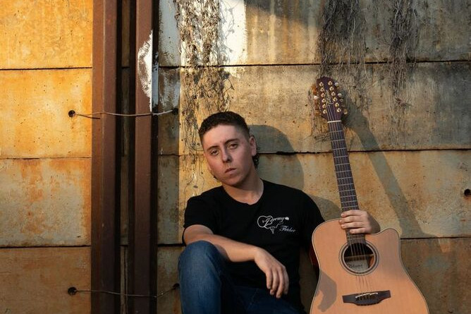 Mareeba country music rising star Jeremy Fletcher has released his newest single alongside local song writer Konnor Furber.