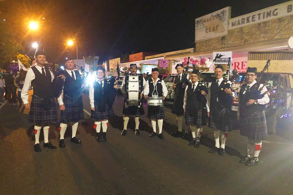 The United Tableland Pipe Band has performed at major community events.