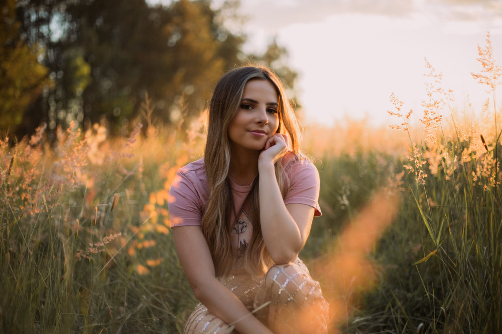 Country music star Chelsea Berman will bring her new music to the stage at Mareeba for this year's Savannah in the Round music festival.