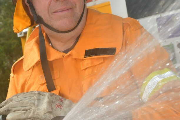Tinaroo Rural Fire Brigade member Darryl Dilger