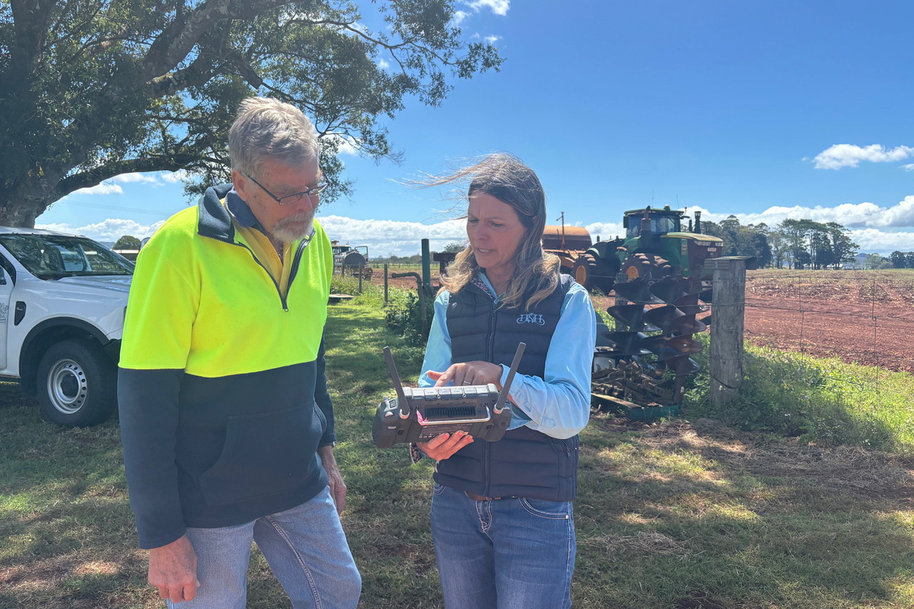 Drone expert Marcus Bulstrode demonstrates the land management benefits of using drones to East Barron farmer Alison Schoorl.