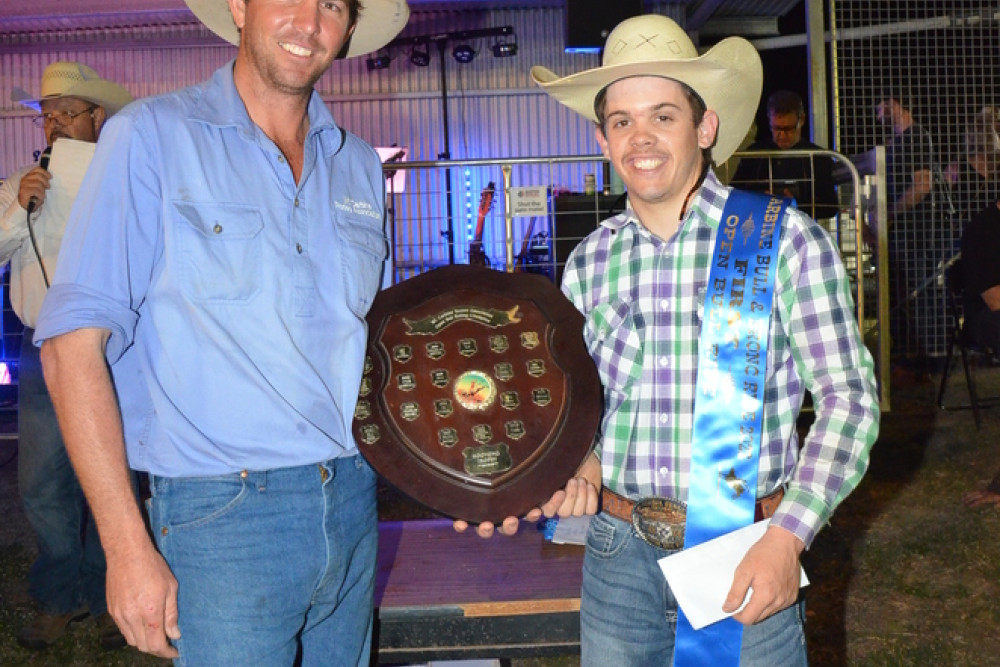 Winner of the Open Bull Ride, Leith Malone.