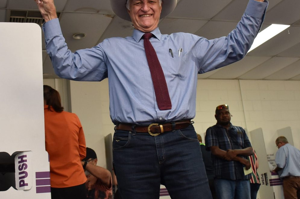 Katter re-elected in Kennedy as Coalition soars to victory - feature photo