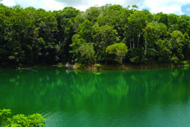 The iconic blue crater Lake Eacham has seen some strange changes and locals are wanting answers.