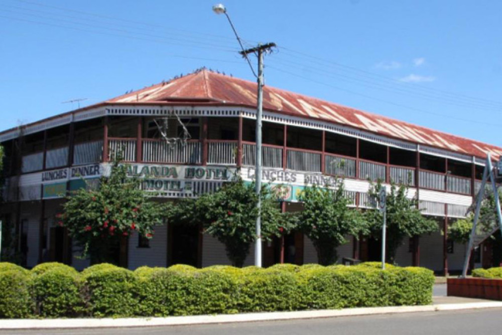 A photo of the historic Malanda Hotel as it stands today.