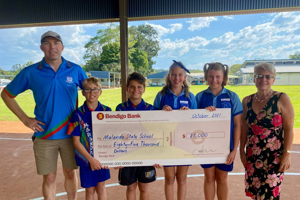 Malanda State School leadership team with P&C president Phillip Sly and past treasurer Lizette Webb with the P&C committee’s $85,000 donation.