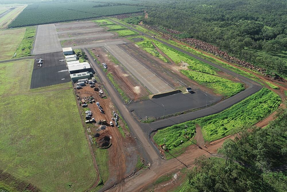 Airport to stay in public hands - feature photo