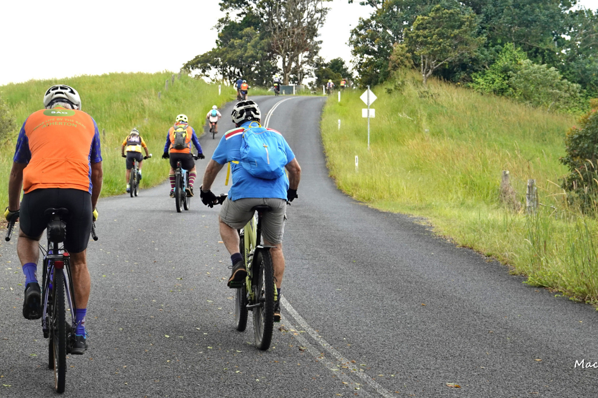 Cyclists show their support to Millaa - feature photo