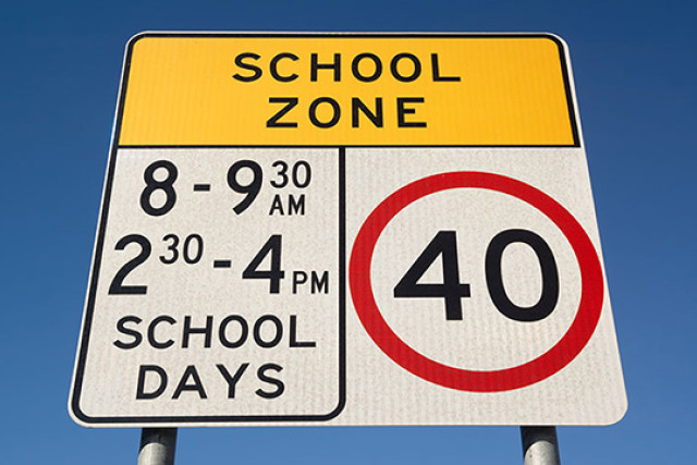 School holidays end 40km/h zones return - feature photo