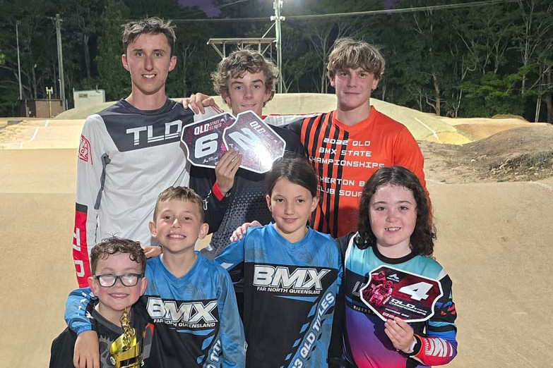 Cayden Gauci (back left), Blake Henderson, Joel Nobelius, Kevin Busch (front left), Aiden Eakin, Chloe Eakin and Amelia Dayes.