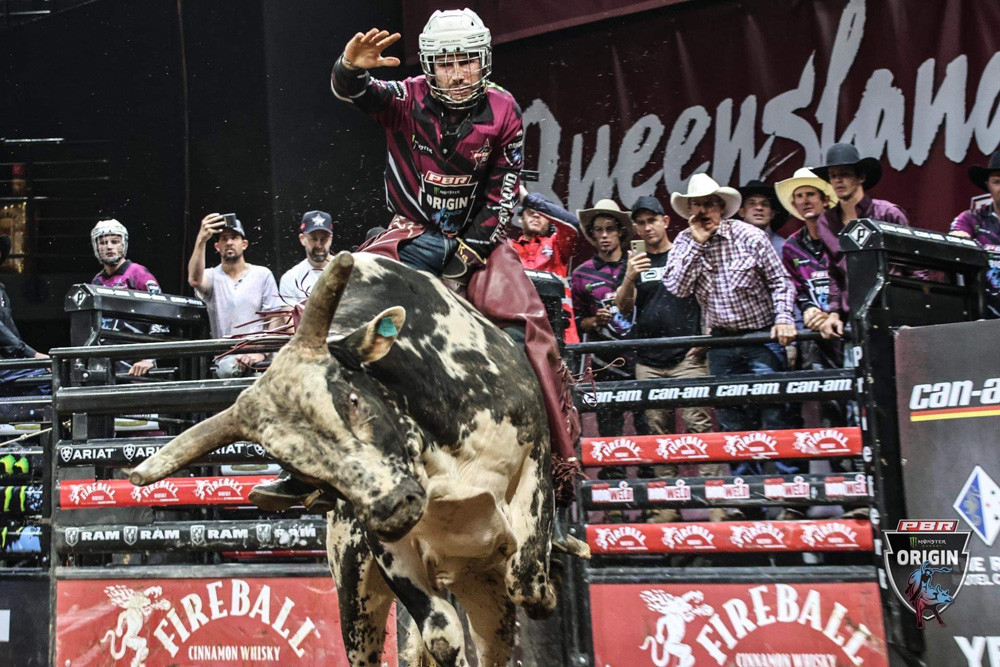Kurt Shephard had the crowd going crazy at the PBR Cairns Origin III. Photo: SAA Images.