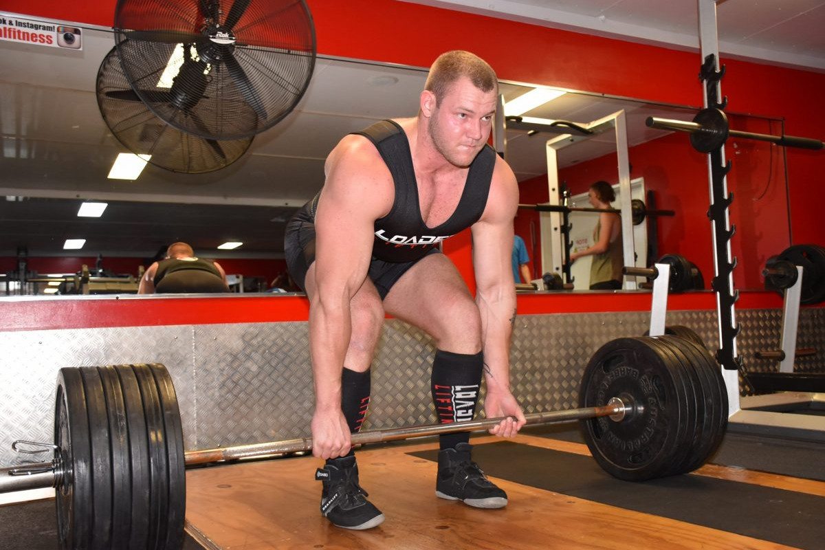 Wyatt to lift with the best in the world - feature photo