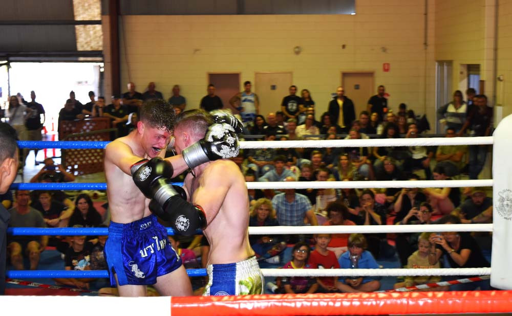 Angus Haendel (left) in an exciting fight with Charlie Mann.